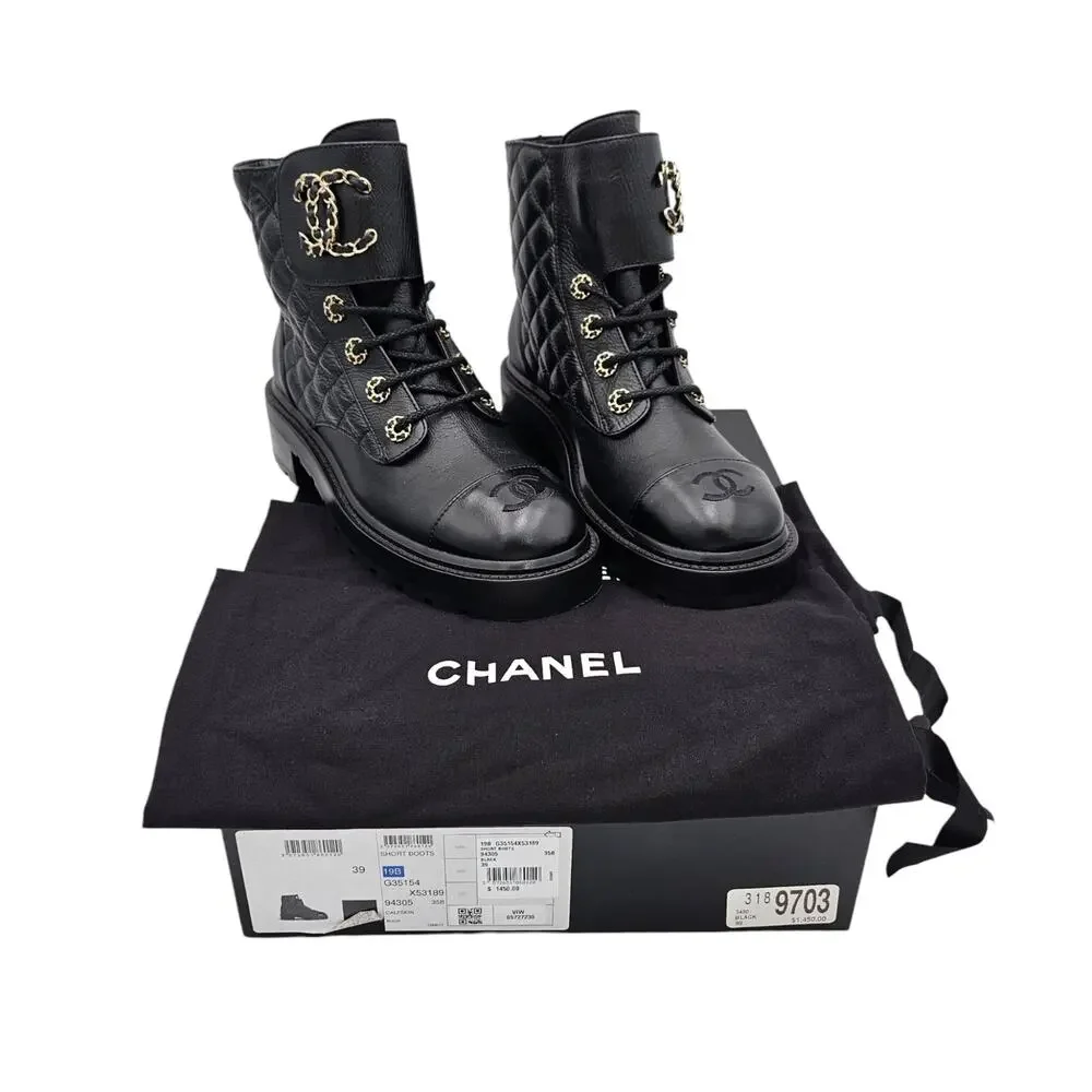 Chanel CC Chain Black Quilted Leather Combat Short Boot Lace Up Size 39 8 8.5